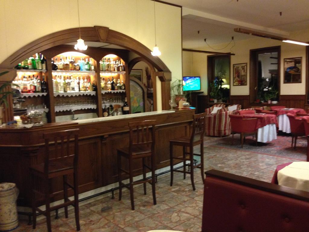 Hotel Cimone Риолунато Екстериор снимка