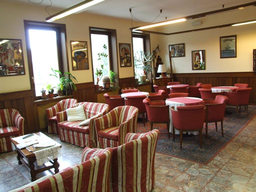 Hotel Cimone Риолунато Екстериор снимка
